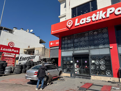 Dönmez Oto Lastik Jant Akü Servisi Yerel İşletme fotoğrafı 1