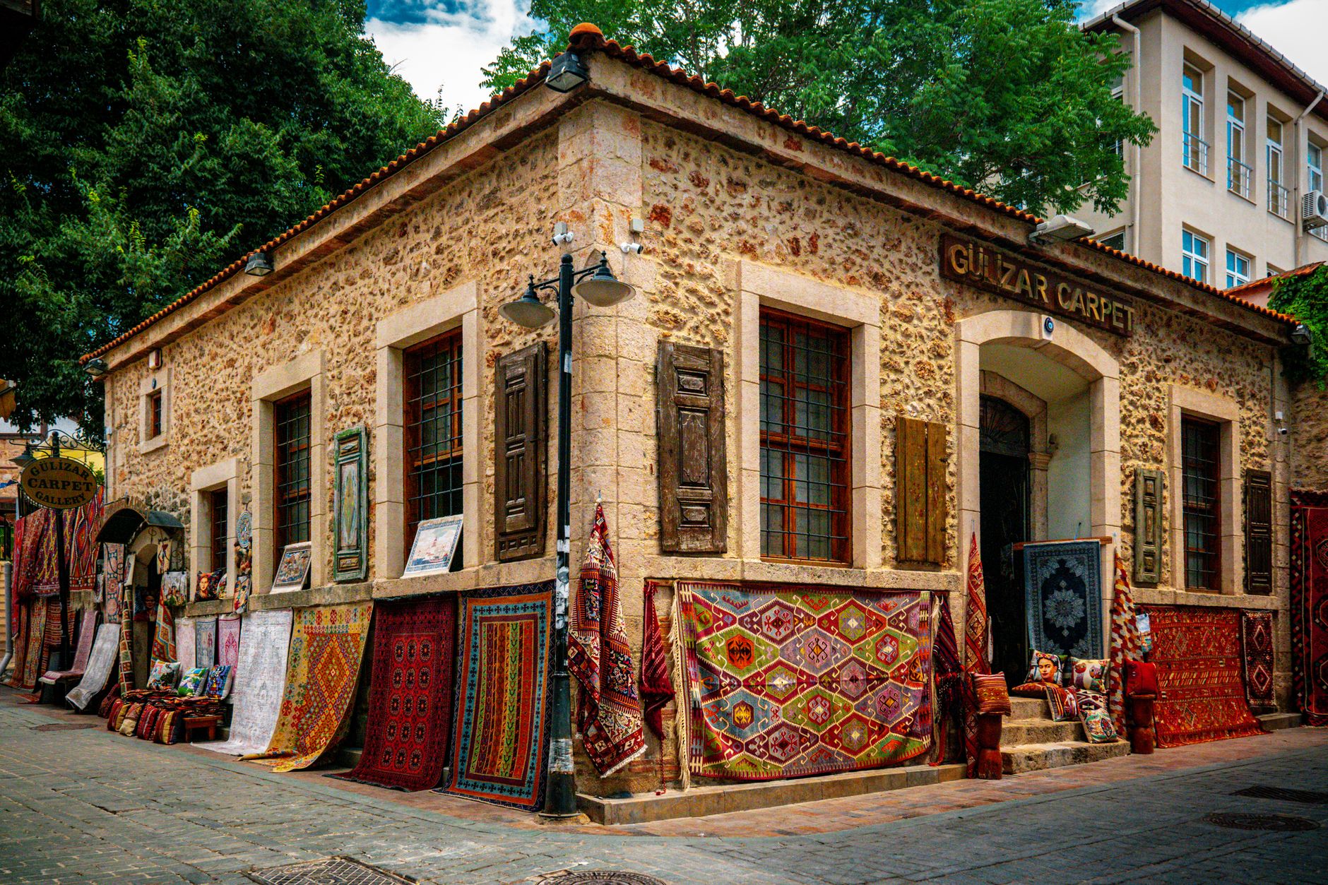 Dönmez Oto Lastik Jant Akü Servisi Yerel İşletme fotoğrafı 6